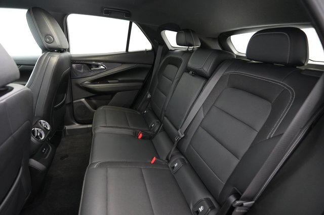 2024 Chevrolet Blazer EV — photo 19 of 24