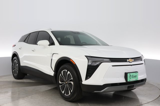 2024 Chevrolet Blazer EV — photo 10 of 23