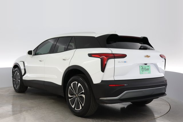 2024 Chevrolet Blazer EV — photo 13 of 23