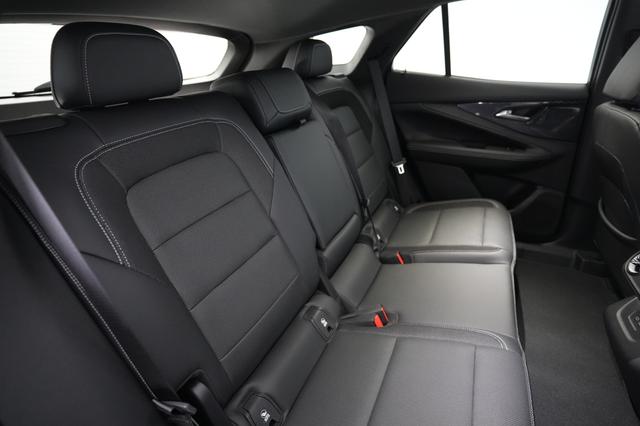 2024 Chevrolet Blazer EV — photo 4 of 23