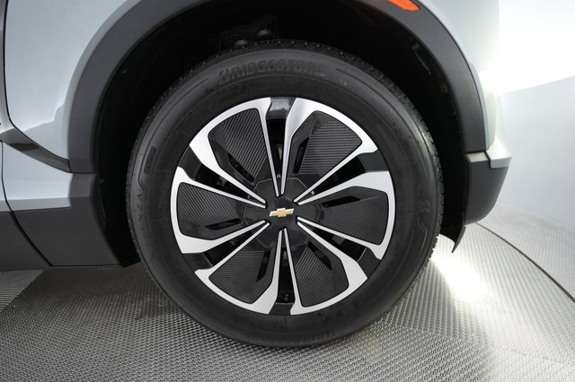 2024 Chevrolet Blazer EV — photo 16 of 23