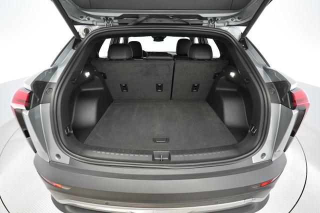 2024 Chevrolet Blazer EV — photo 6 of 23