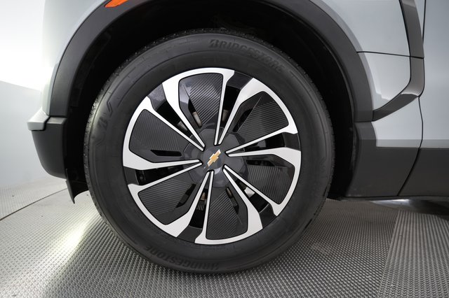 2024 Chevrolet Blazer EV — photo 15 of 23
