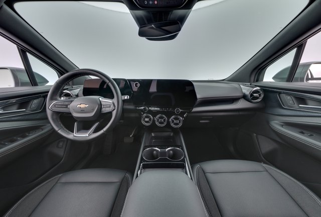 2024 Chevrolet Blazer EV — photo 21 of 23