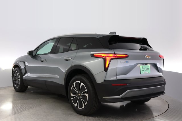 2024 Chevrolet Blazer EV — photo 13 of 23