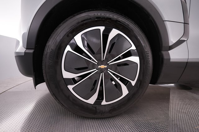 2024 Chevrolet Blazer EV — photo 15 of 23