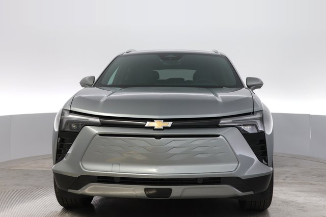 2024 Chevrolet Blazer EV — photo 9 of 23