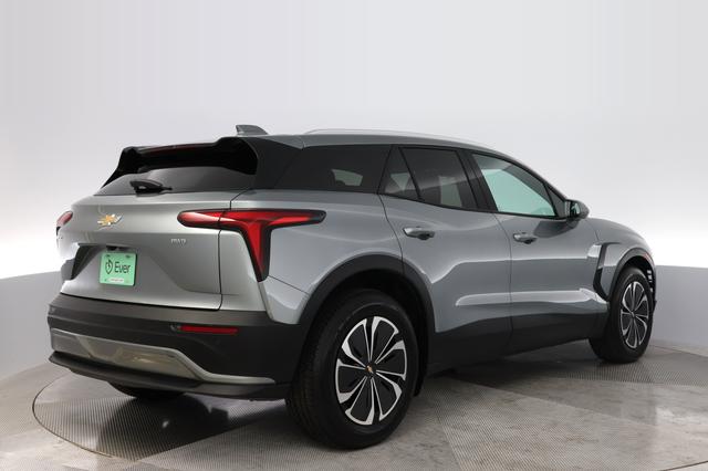 2024 Chevrolet Blazer EV — photo 2 of 23