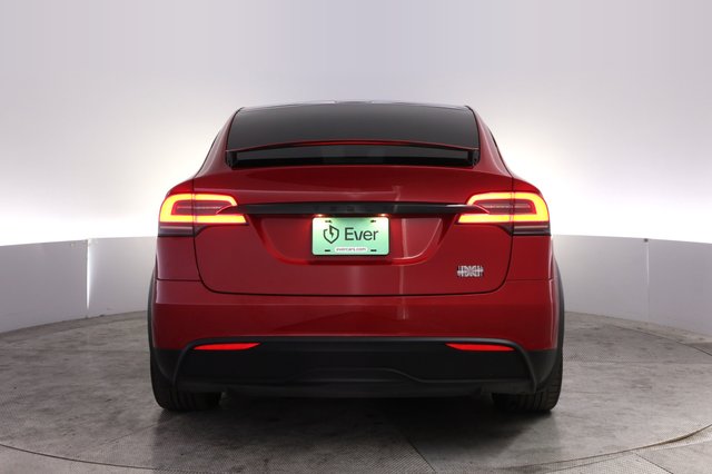 2022 Tesla Model X — photo 12 of 26