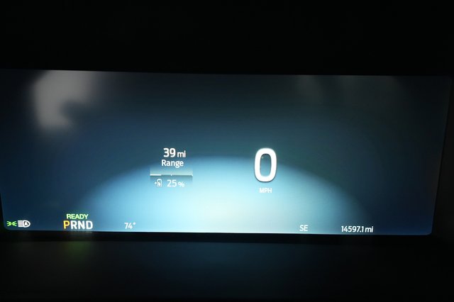2023 Ford F-150 Lightning — photo 5 of 18