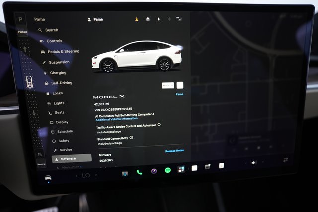 2023 Tesla Model X — photo 5 of 26