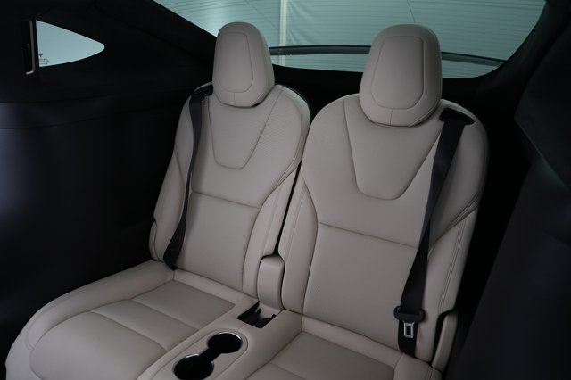 2023 Tesla Model X — photo 21 of 26