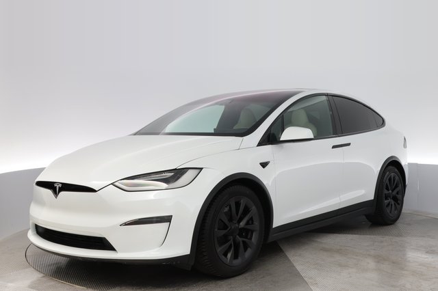2023 Tesla Model X — VIN 7SAXCBE55PF391845