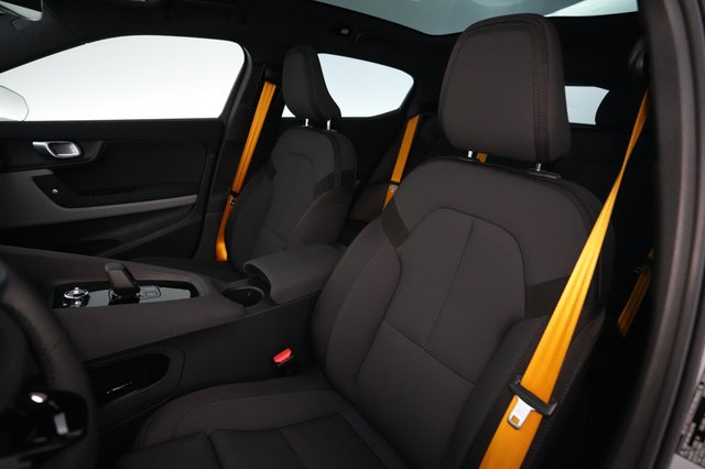 2024 Polestar 2 — photo 3 of 26