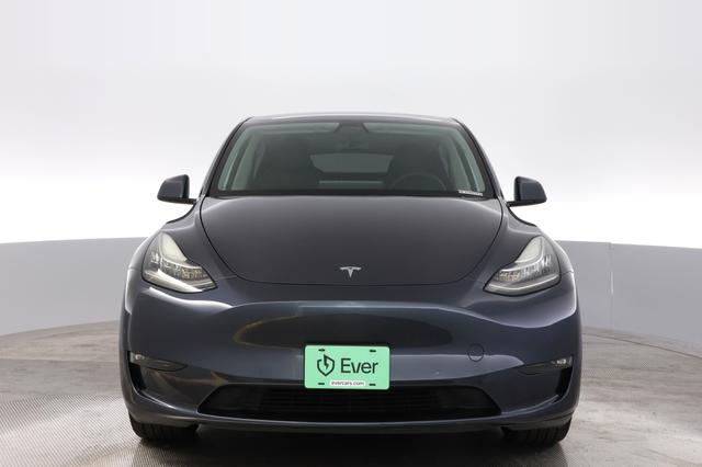 2022 Tesla Model Y — photo 9 of 24