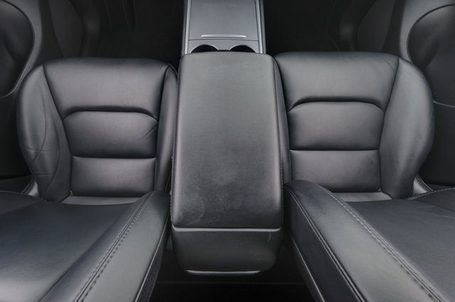 2022 Tesla Model Y — photo 22 of 24