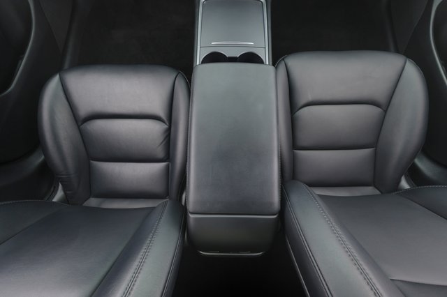 2022 Tesla Model 3 — photo 22 of 24