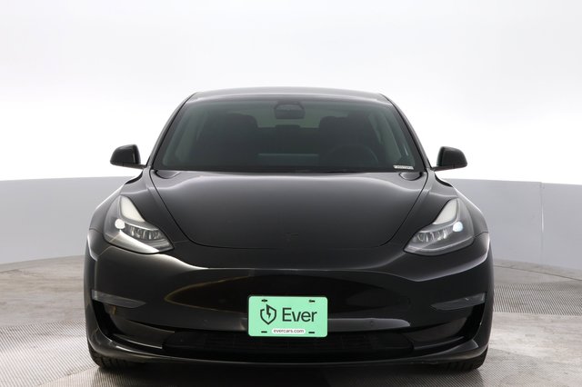 2022 Tesla Model 3 — photo 9 of 24