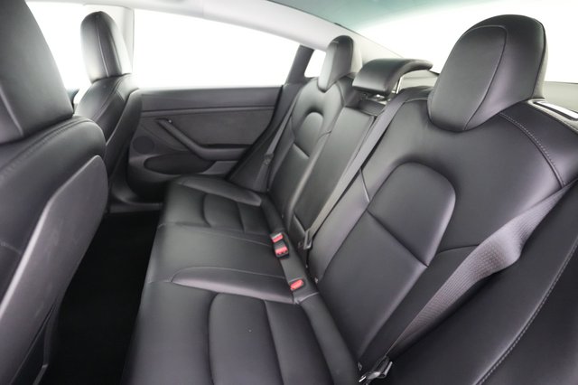2022 Tesla Model 3 — photo 19 of 24