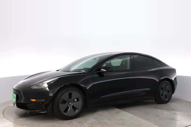 2022 Tesla Model 3 — photo 14 of 24