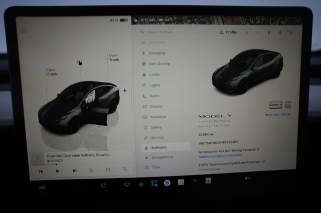 2023 Tesla Model Y — photo 5 of 28
