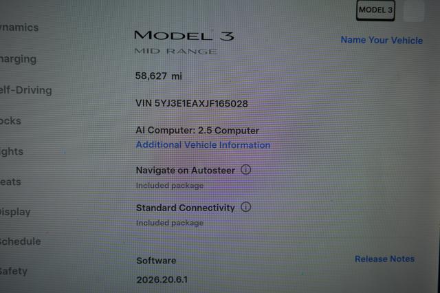 2018 Tesla Model 3 — photo 5 of 30