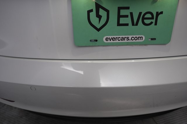 2018 Tesla Model 3 — photo 25 of 30