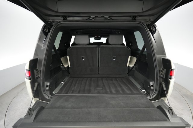 2025 Rivian R1S — photo 6 of 25