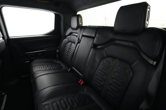 2023 Rivian R1T — photo 19 of 27
