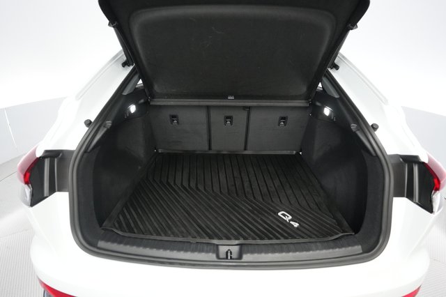 2023 Audi Q4 Sportback e-tron — photo 6 of 23