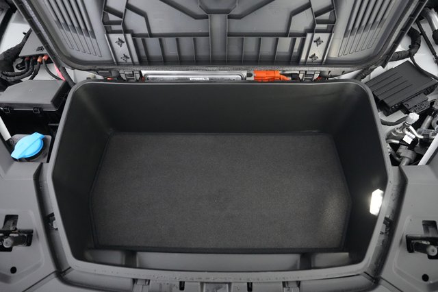 2024 Audi Q8 e-tron — photo 22 of 25