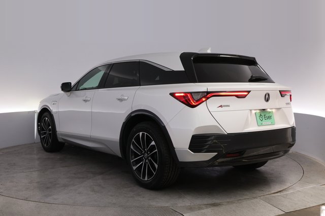 2024 Acura ZDX — photo 13 of 24
