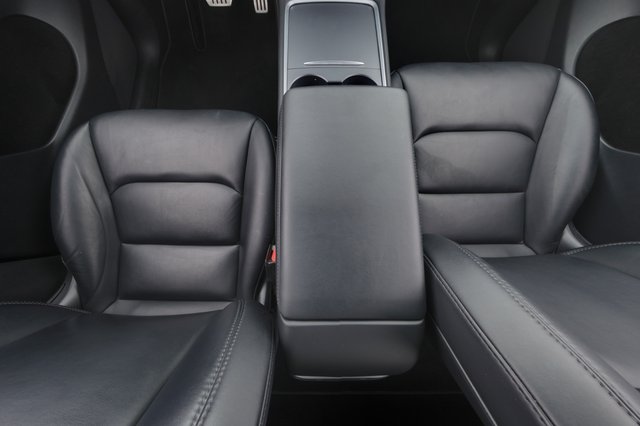 2022 Tesla Model Y — photo 21 of 23