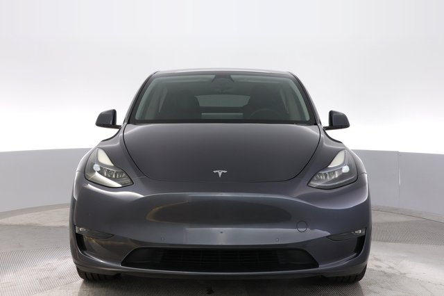 2022 Tesla Model Y — photo 9 of 23