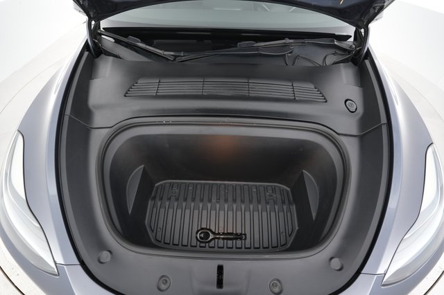 2022 Tesla Model Y — photo 22 of 23
