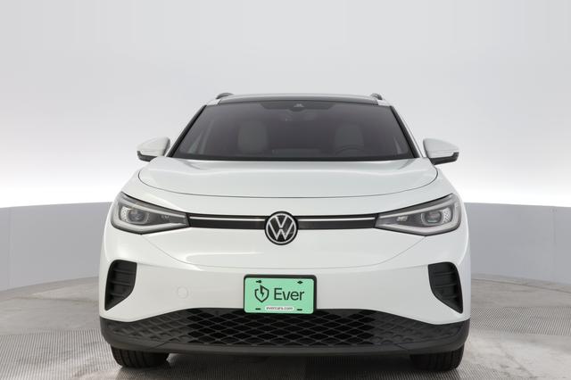 2022 Volkswagen ID.4 — photo 9 of 23