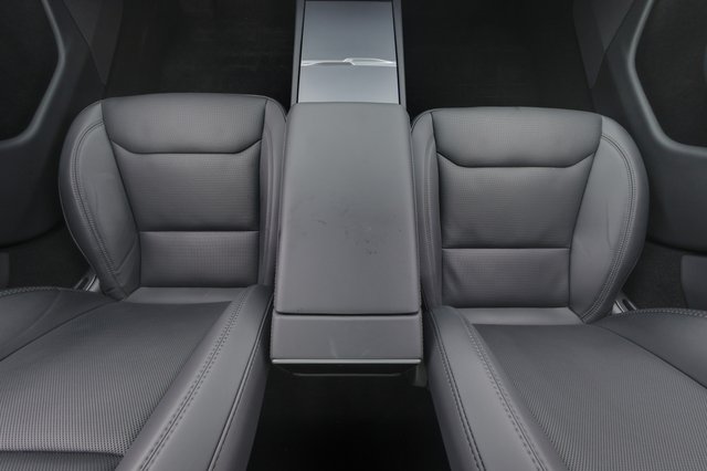 2024 Tesla Model 3 — photo 21 of 23