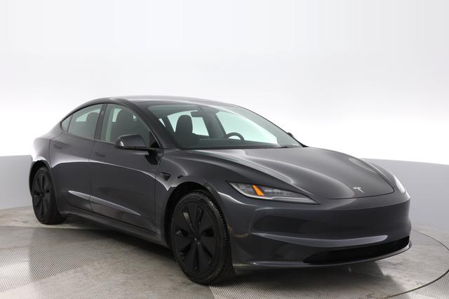 2024 Tesla Model 3 — photo 10 of 23