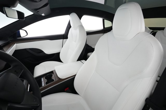 2023 Tesla Model S — photo 3 of 26
