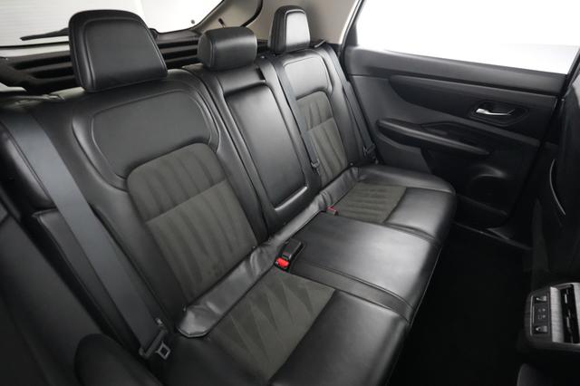 2023 Nissan Ariya — photo 4 of 28