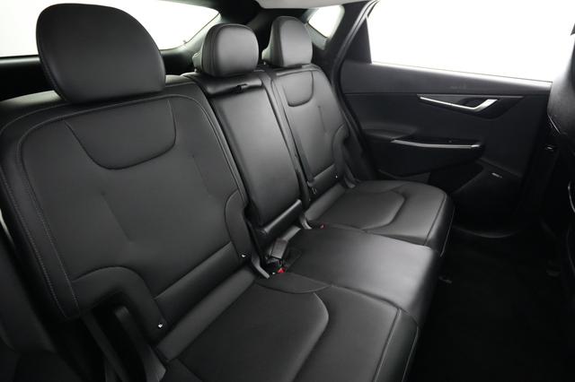 2023 Kia EV6 — photo 4 of 28