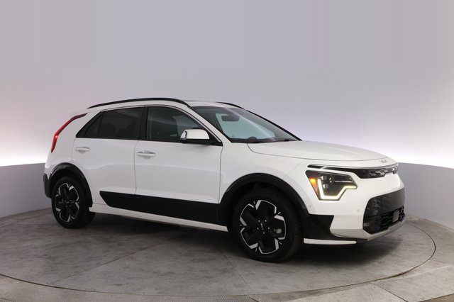 2023 Kia Niro EV — photo 11 of 24