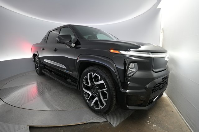2024 Chevrolet Silverado EV — VIN 1GC40ZEL1RU300094