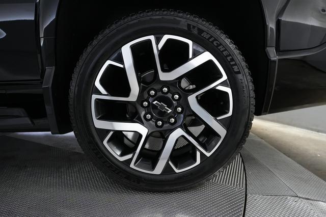 2024 Chevrolet Silverado EV — photo 7 of 18