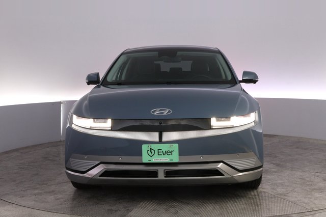 2024 Hyundai IONIQ 5 — photo 9 of 24