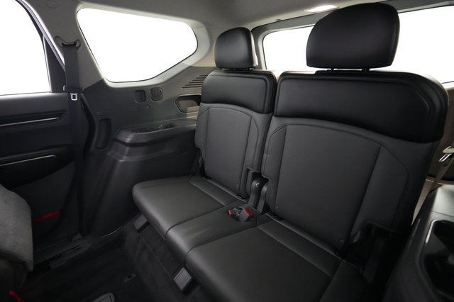 2024 Kia EV9 — photo 20 of 24