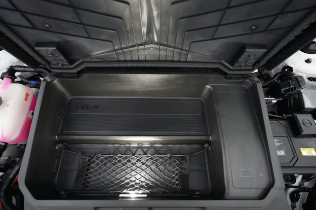 2024 Kia Niro EV — photo 23 of 24