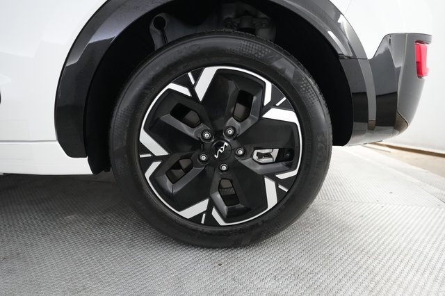 2024 Kia Niro EV — photo 7 of 24