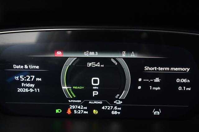 2024 Audi Q8 e-tron — photo 5 of 24