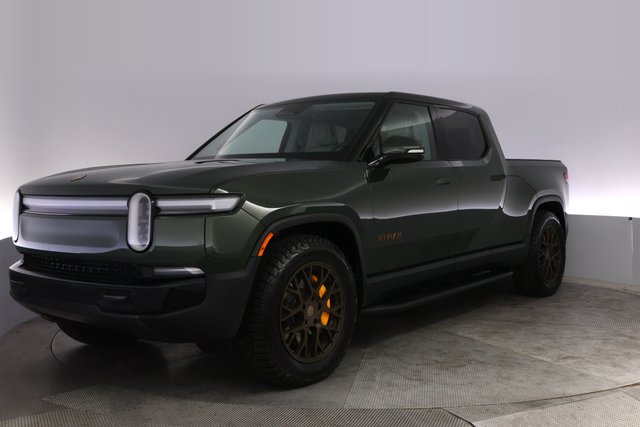 2025 Rivian R1T — VIN 7FCTGCAP7SN040503